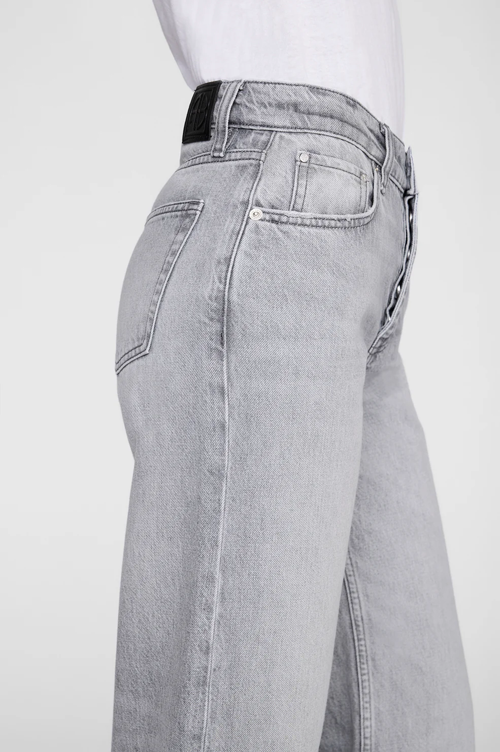 Hugh Jean 34" - Oyster Grey - Image 4