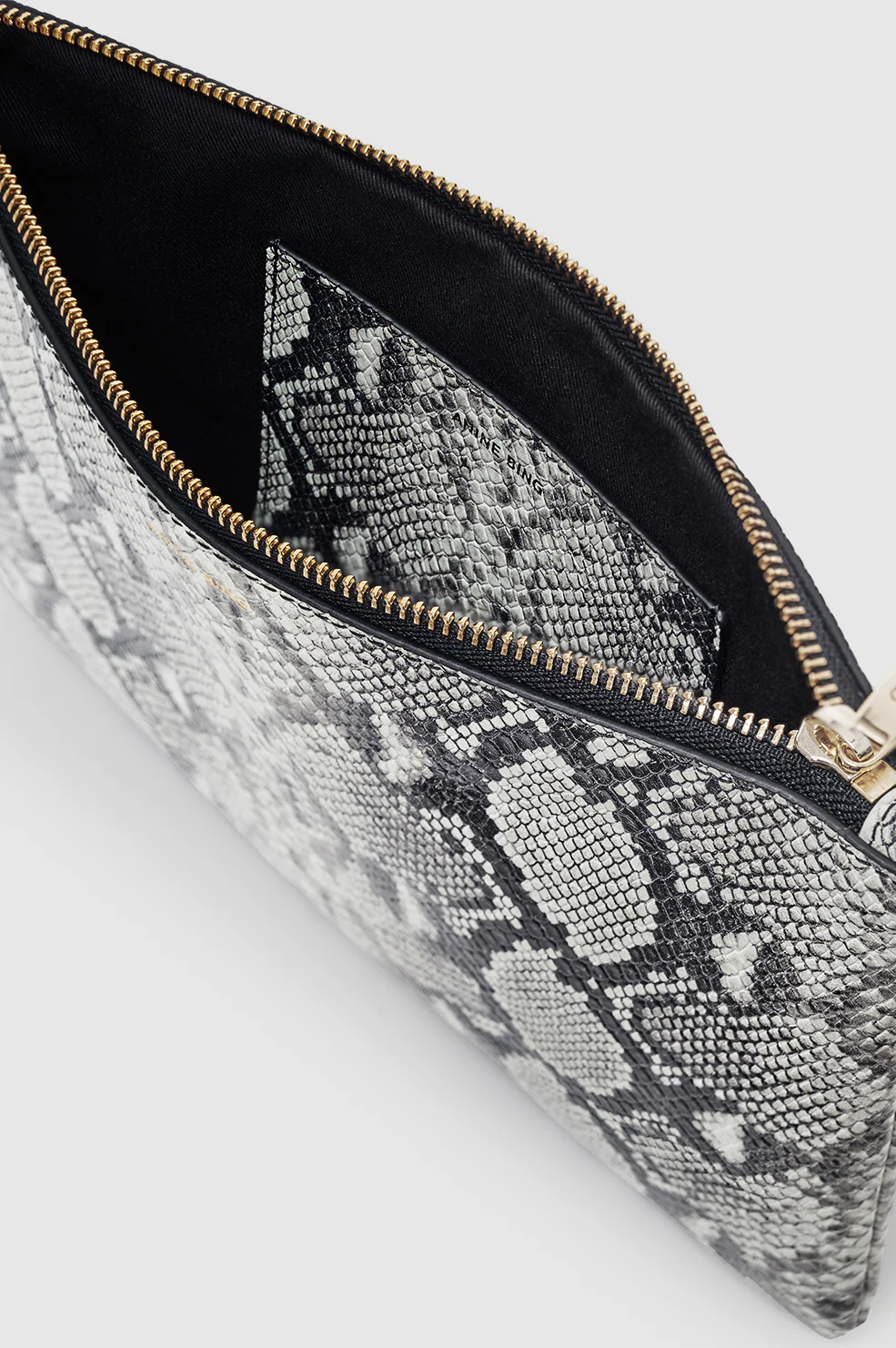 Large Elly Pouch - Python - Image 4