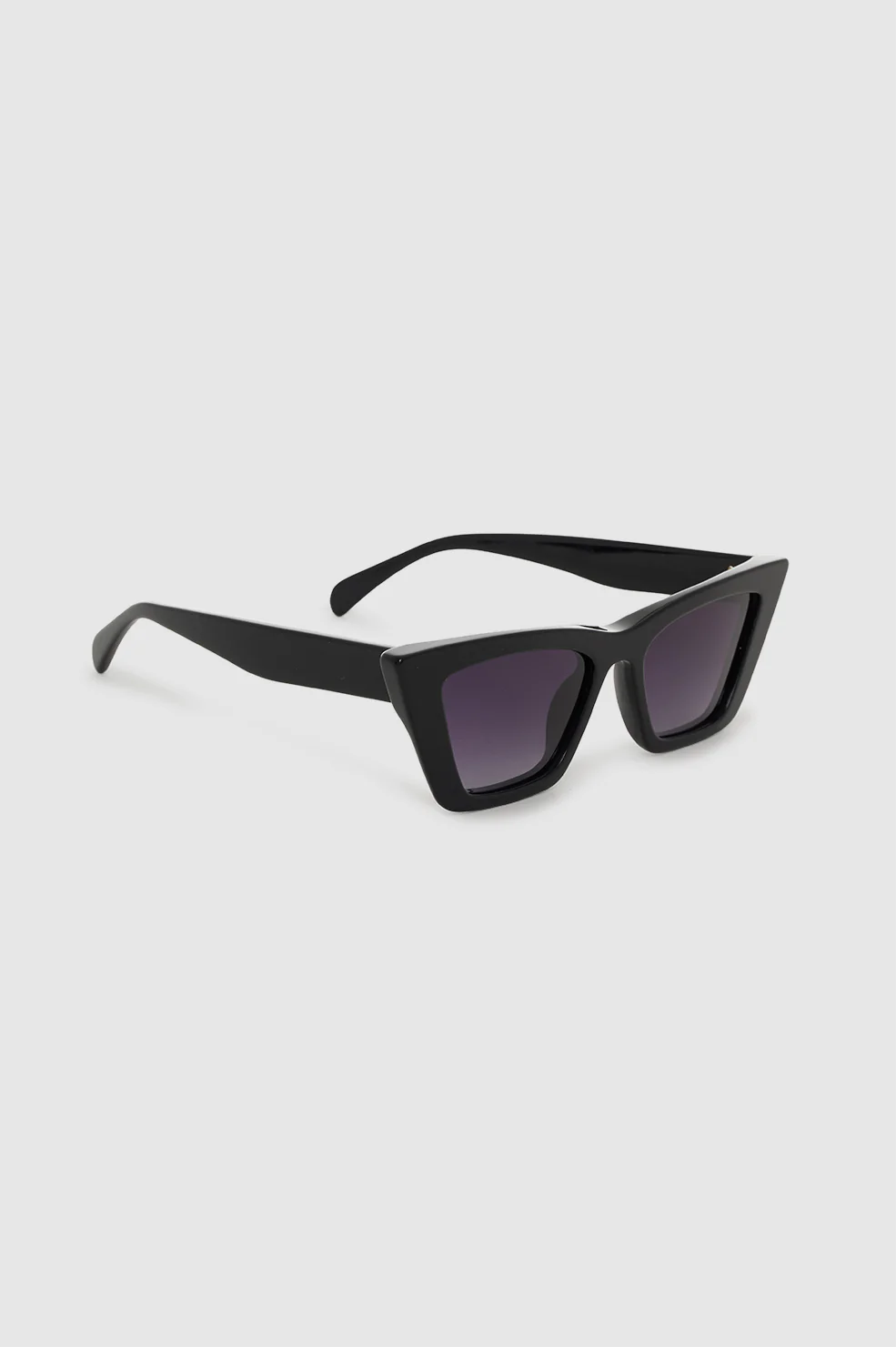 Lille Sunglasses - Black - Image 3
