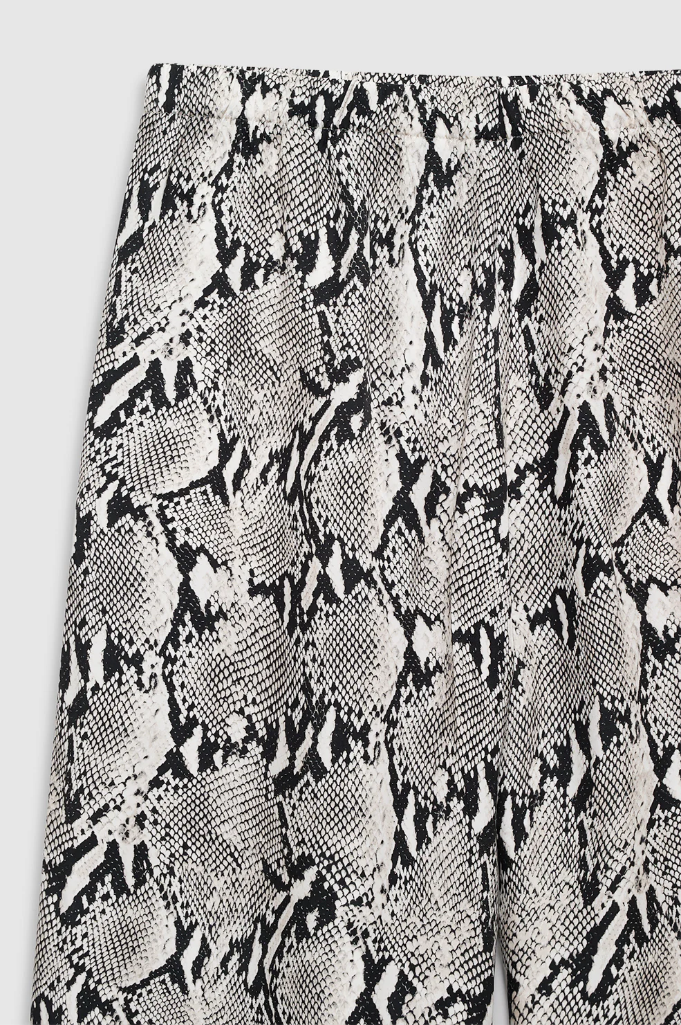 Roslyn Pant - Python - Image 4